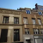 Parvis De Saint-Gilles Apartments