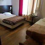 Hotel Queen Mary