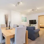 Appartement Grand Place, Only 3 Min Walk, 80M Beautiful Apartment Brussel