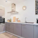 Grand Place, Only 3 Min Walk, 80M Beautiful Apartment Appartement Brussel