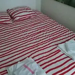 Cool Central Apartment