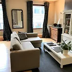 Bright And Modern Apartment With One Bedroom In The City Center Of Bru