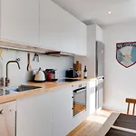 Newton Boutique Residences - Eu Area Aparthotel 4*