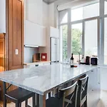 Newton Boutique Residences - Eu Area Aparthotel