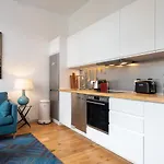 Aparthotel Newton Boutique Residences - Eu Area
