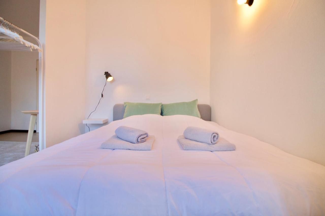 Apartment Amazing & Cosy Perfect Location 'stephanie-louise Area'