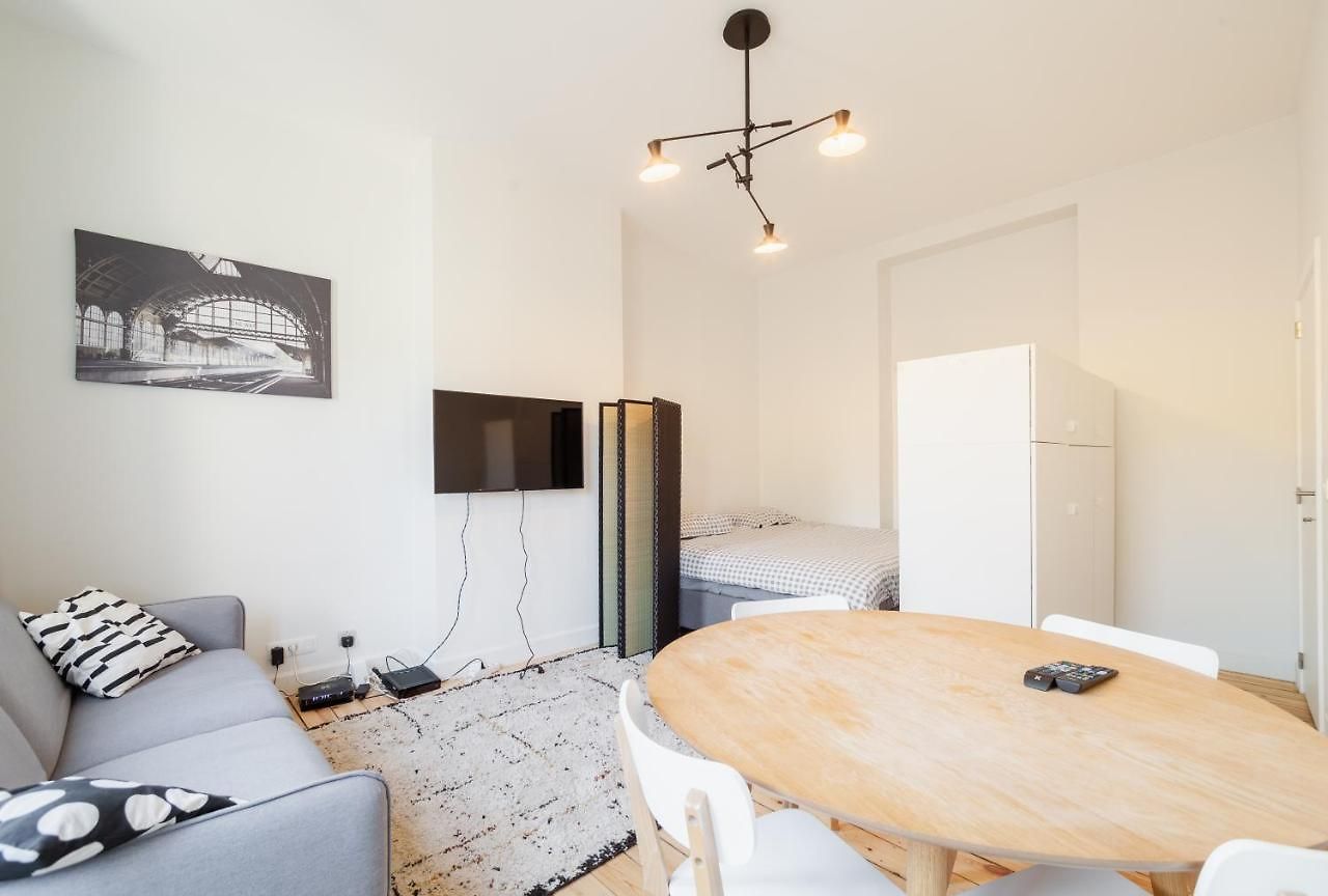 Felix Delhasse Apartment *