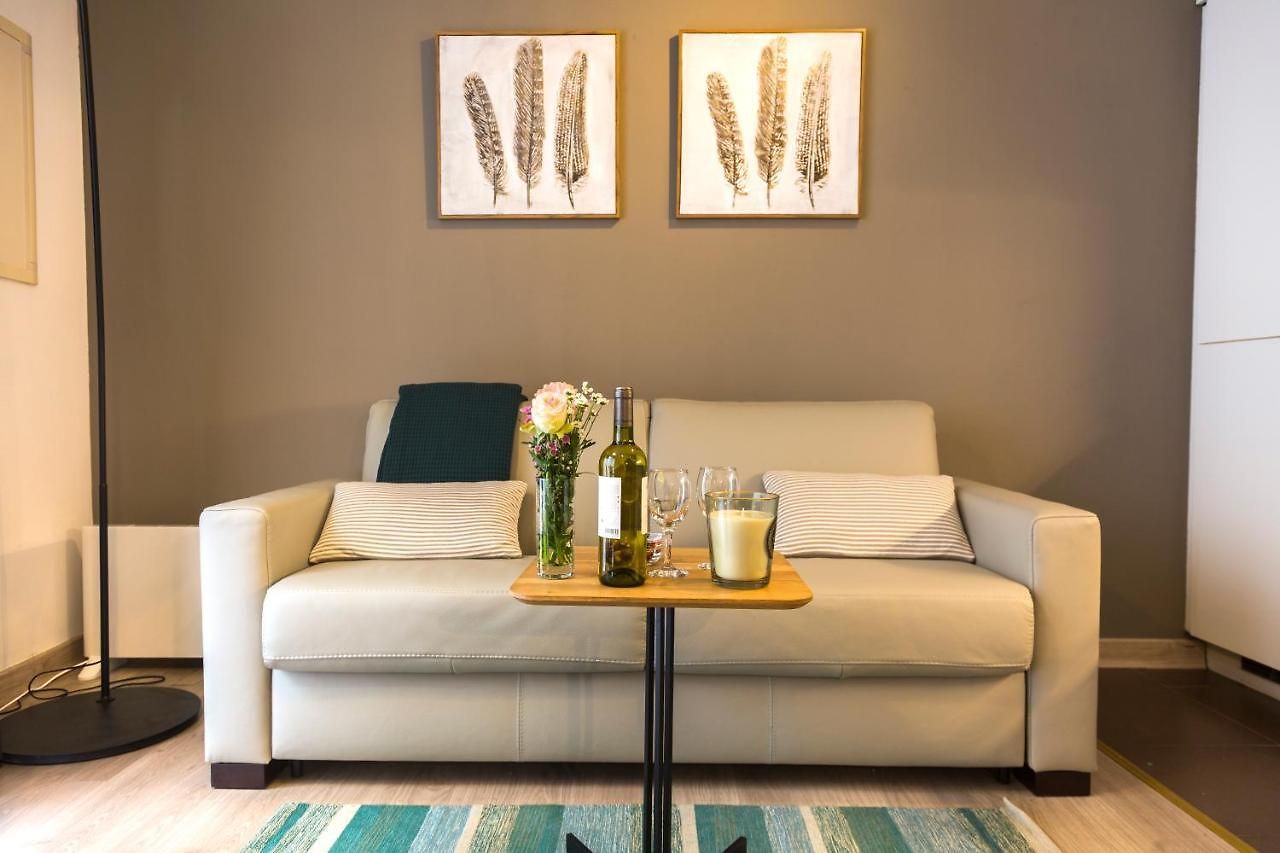 Apartment Center Design