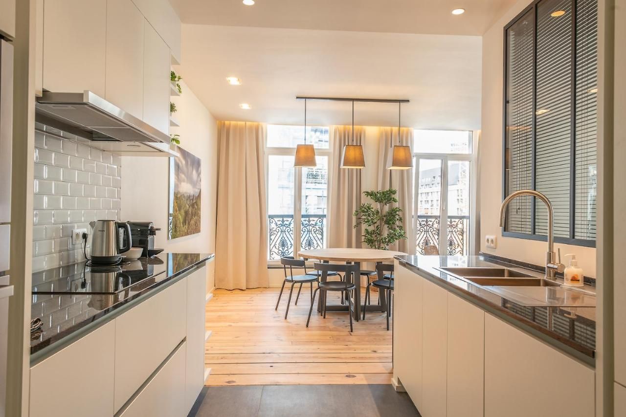 Spacious Modern Appartments In The Heart Of * Brussel