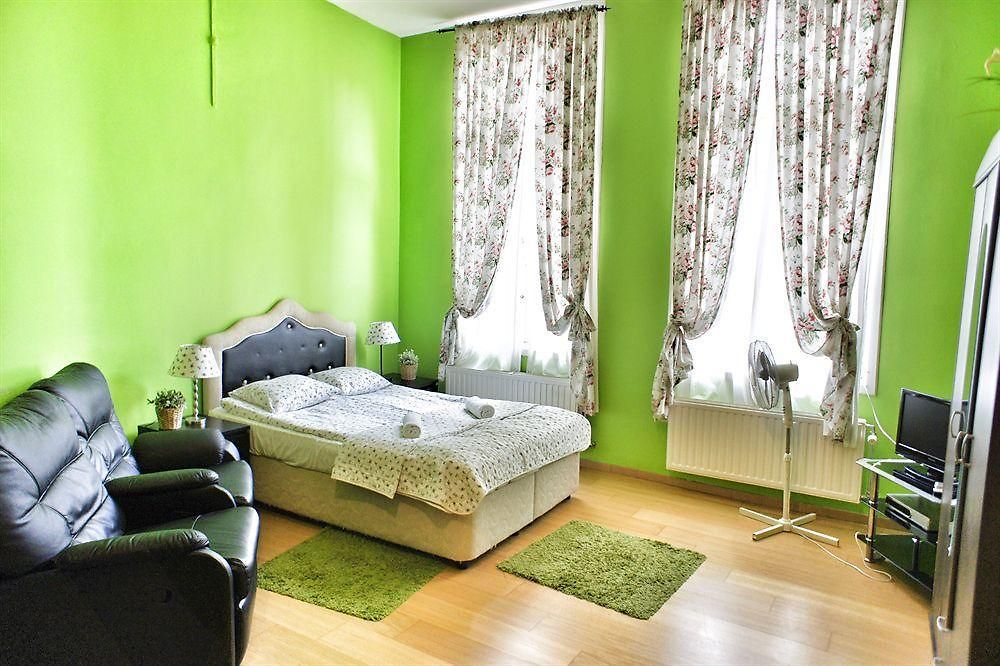 Apartmentsapart Aparthotel 3*