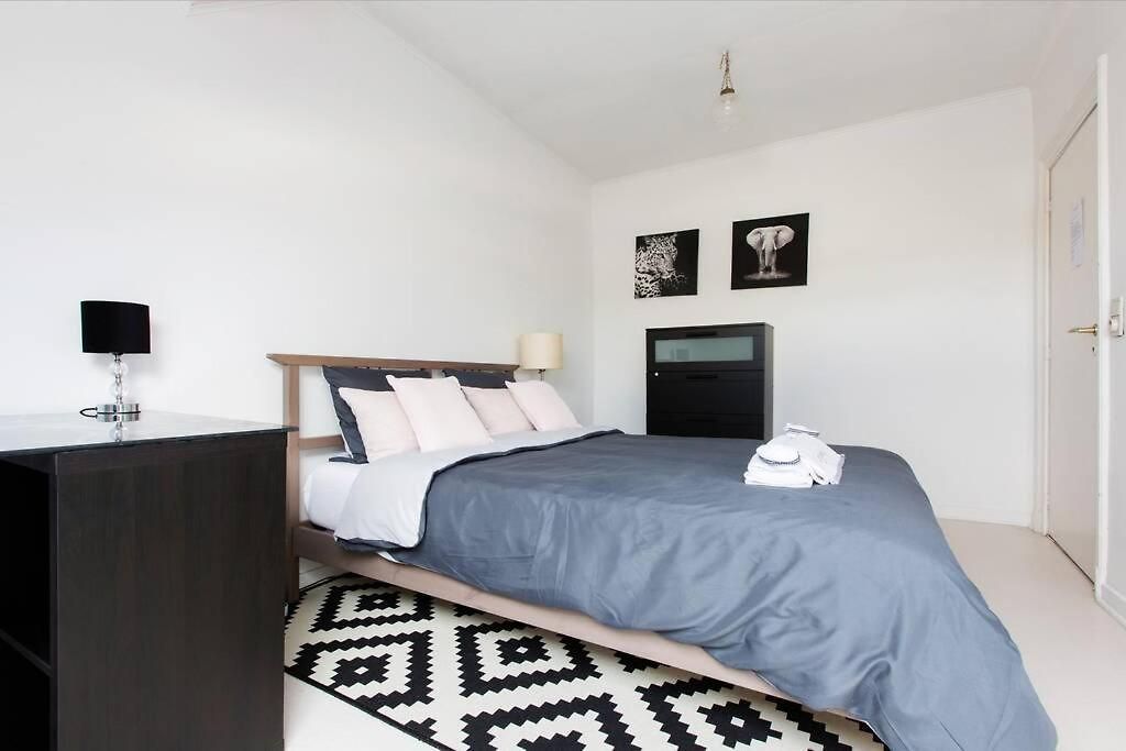 Cocoon - Duplex 3 140 M2 * Brussels