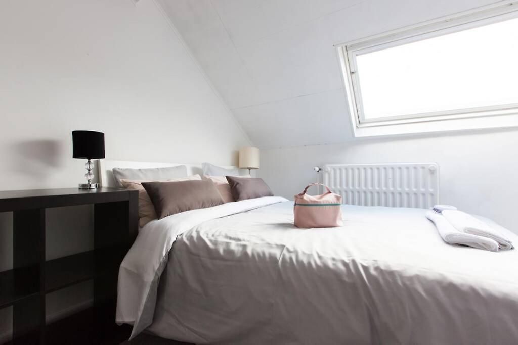Cocoon - Duplex 3 140 M2 * Brussels