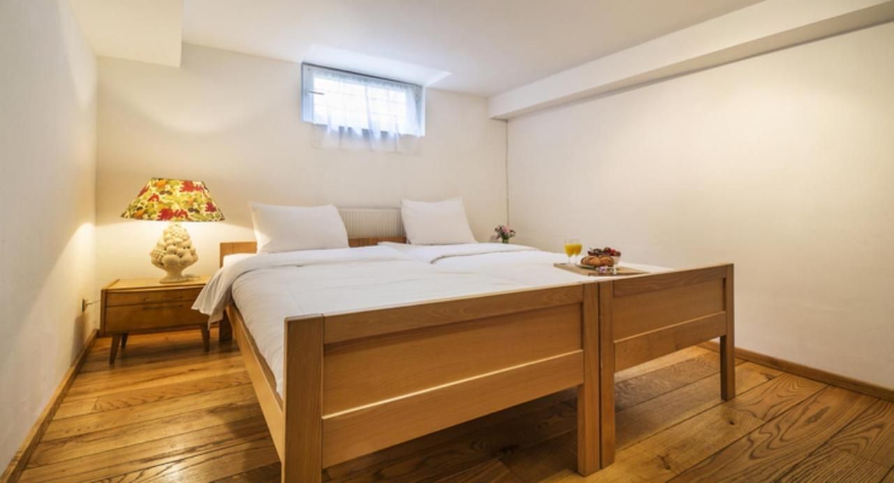 Apartment Charming Duplex In Historic Brussels