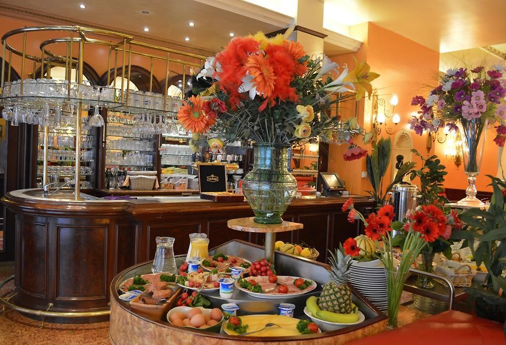 Matignon Hotel 3*