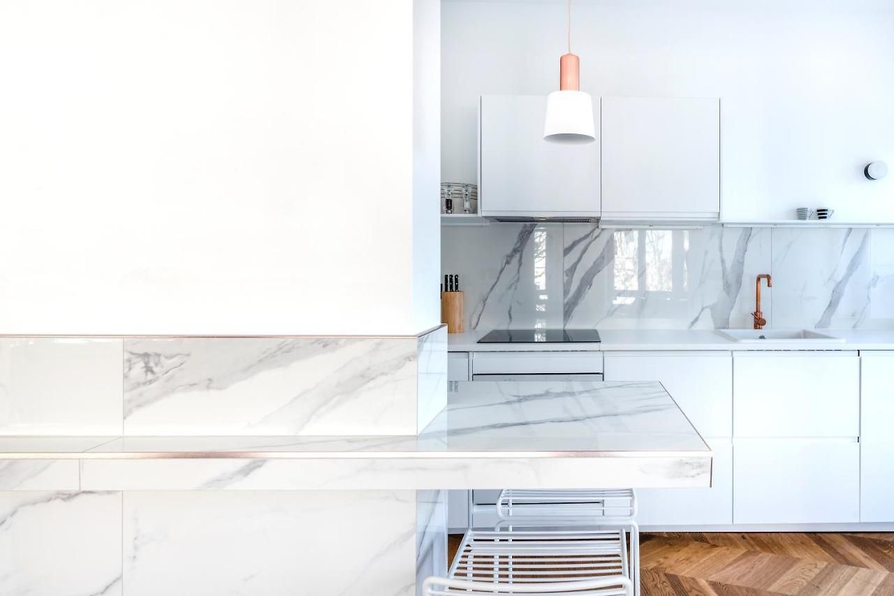 Apartment Moliere Design