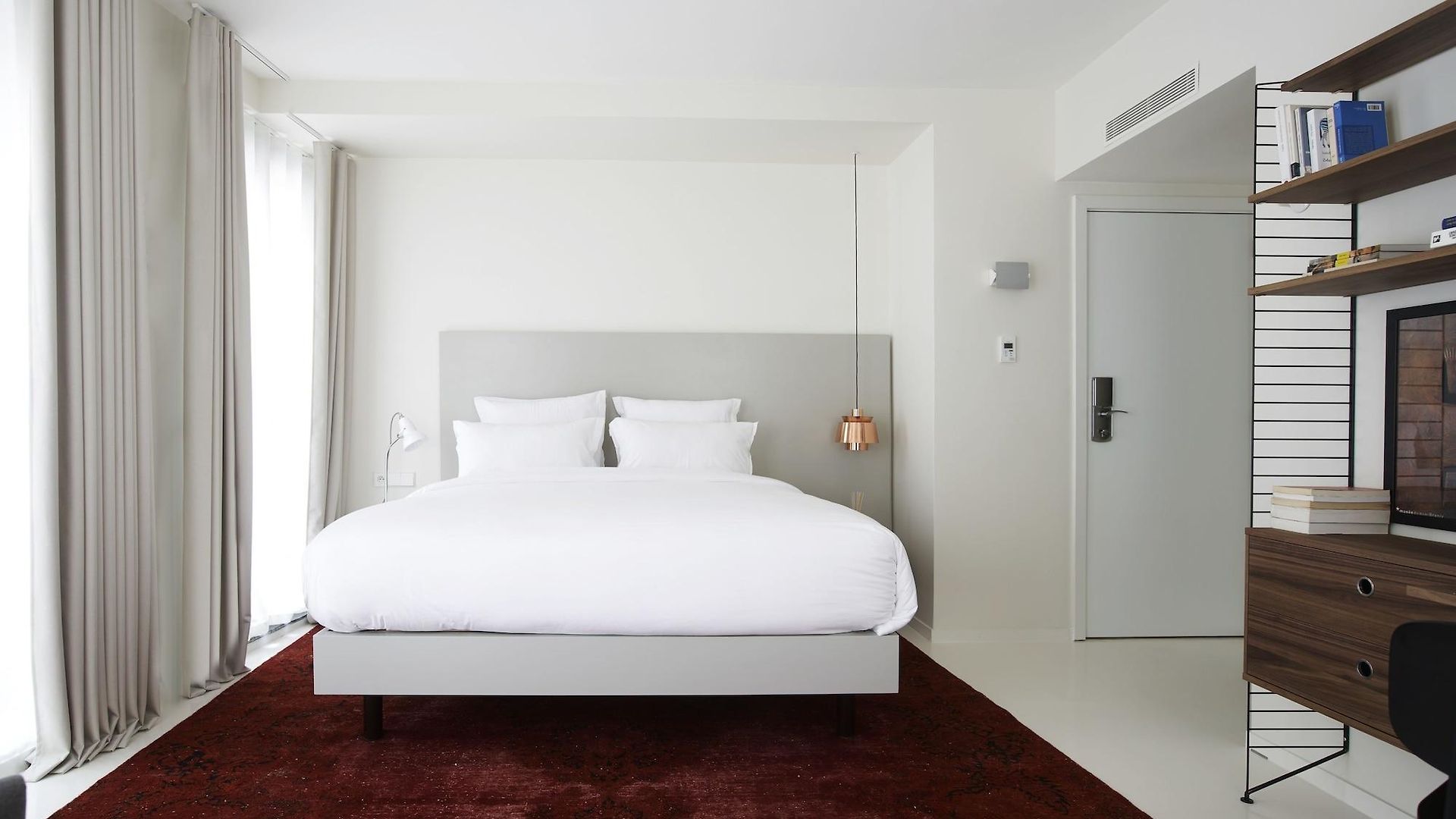 Hotel 9hotel Sablon 4*