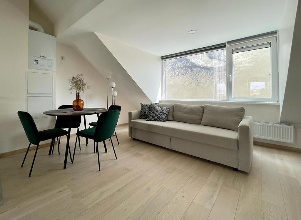Appartement Charming Duplex On The Canal Brussel