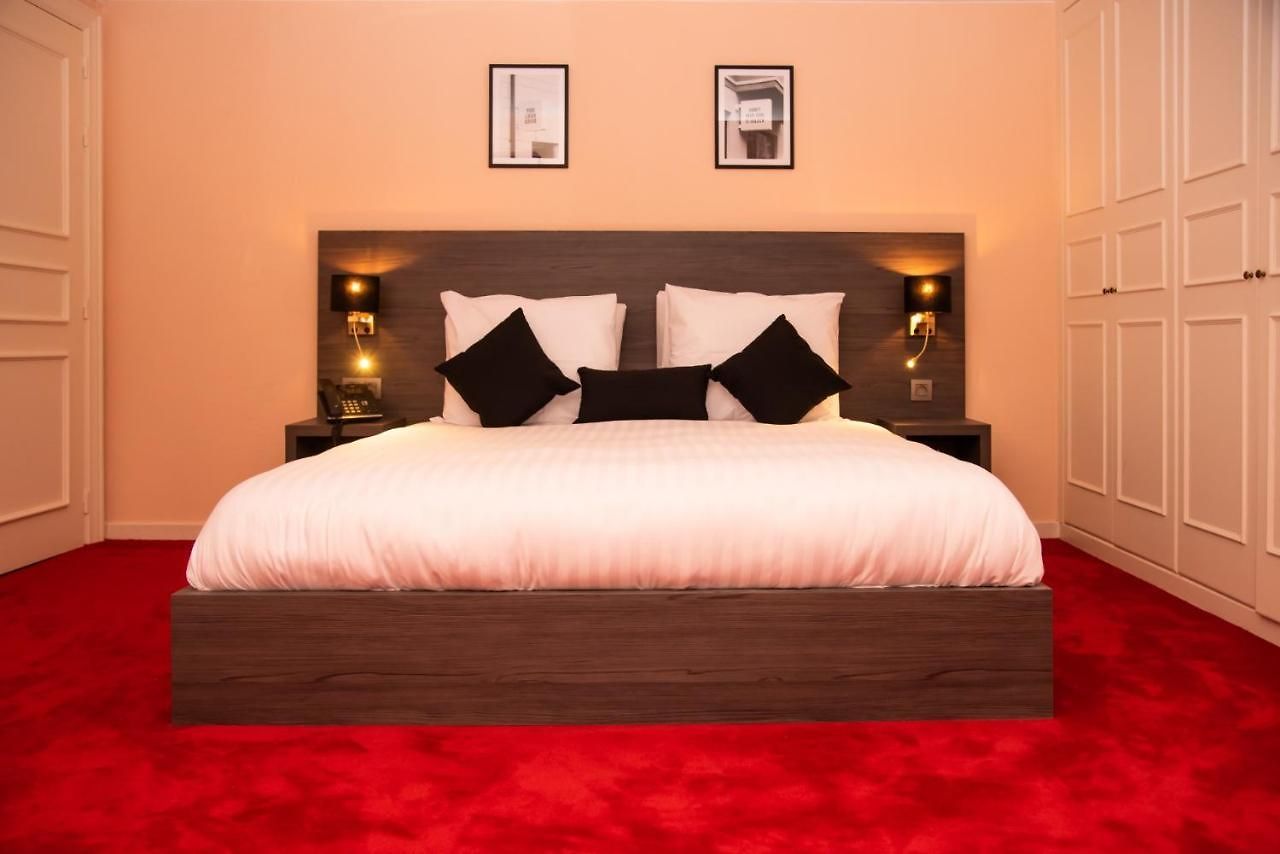 Hotel La Bourse 3*