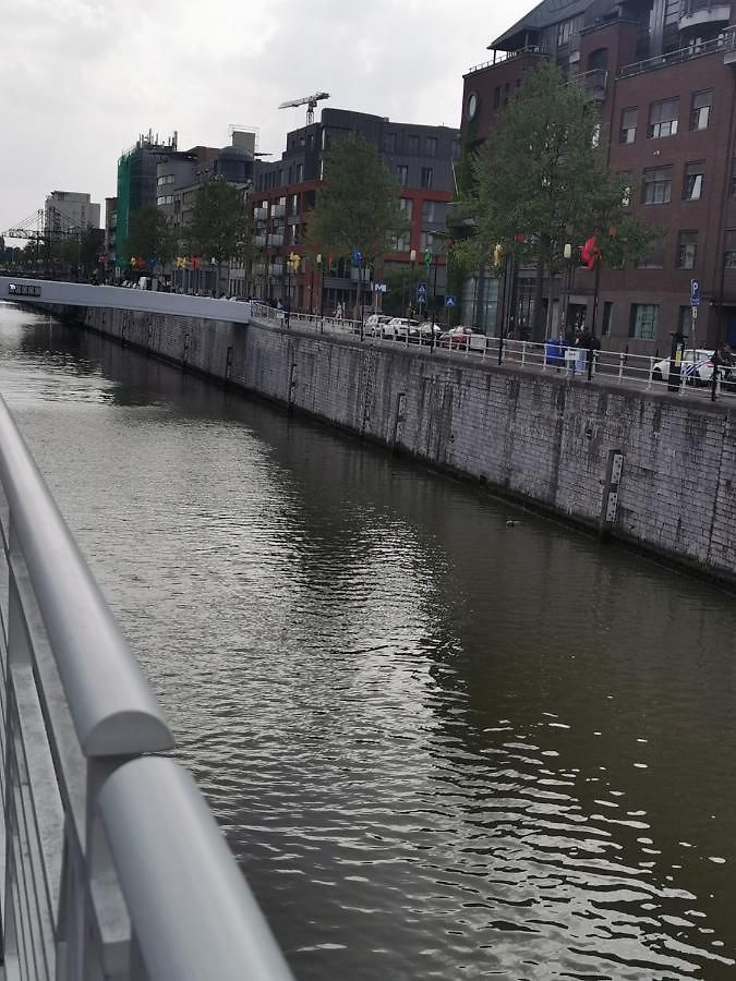 Exclusive Two-level With Private Terrace On The Canal *