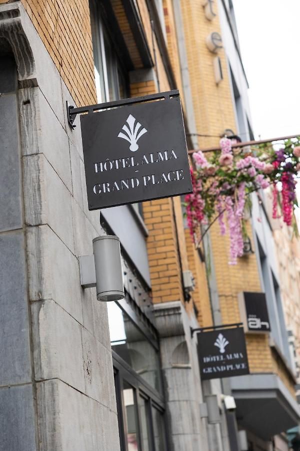 Hotel Alma Grand Place 3*