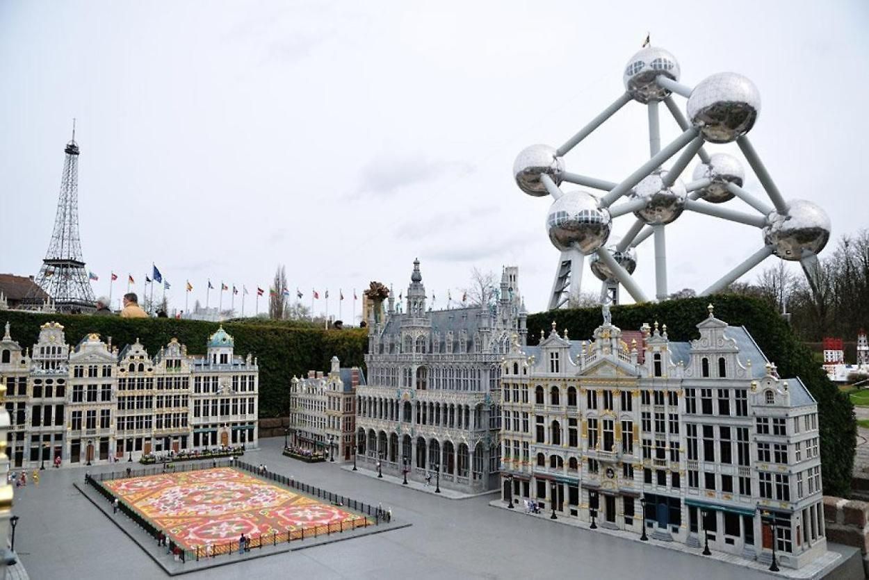 Cinquantenaire