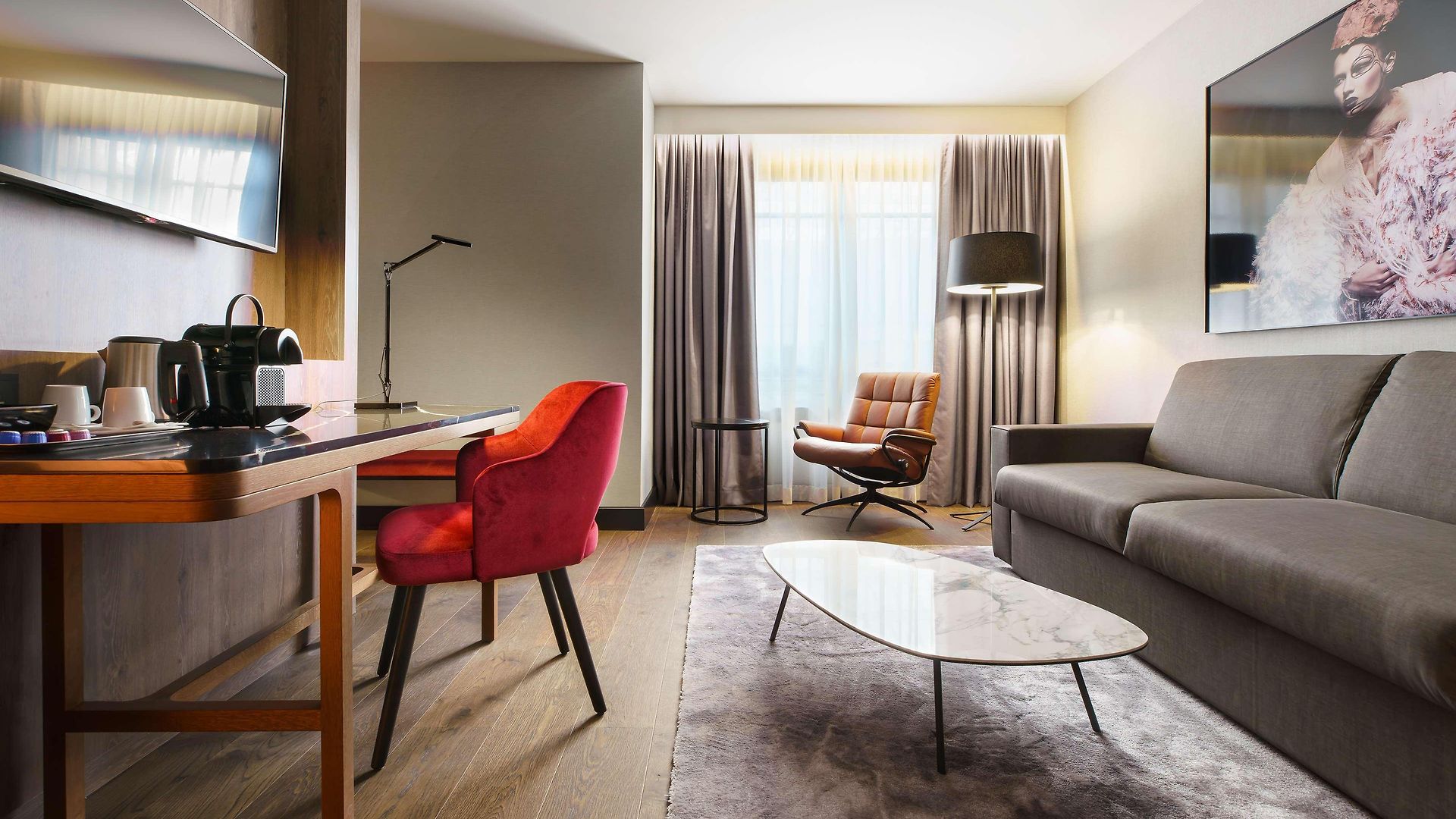 Radisson Collection Grand Place Hotel 5*