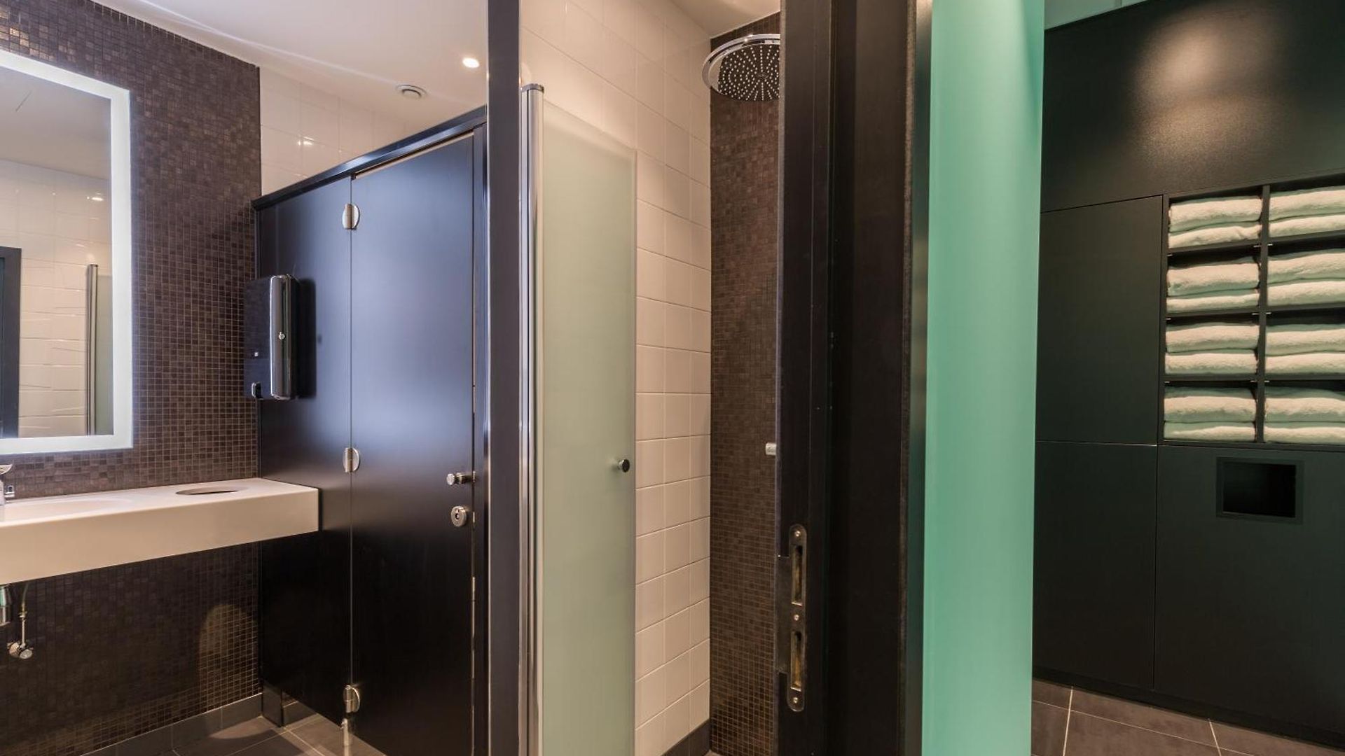 Hotel Thon Bristol Stephanie 4*