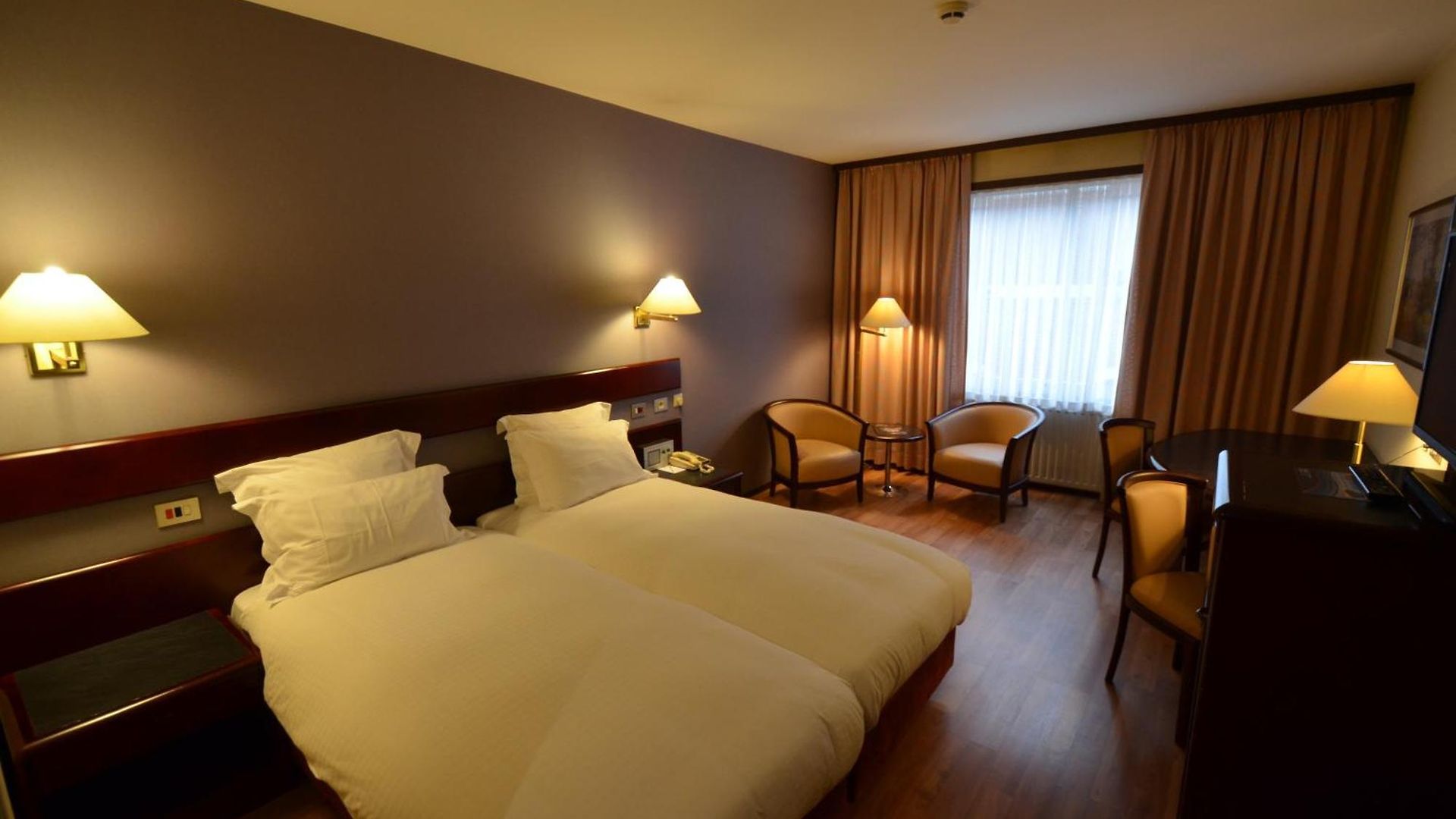 Bedford Hotel