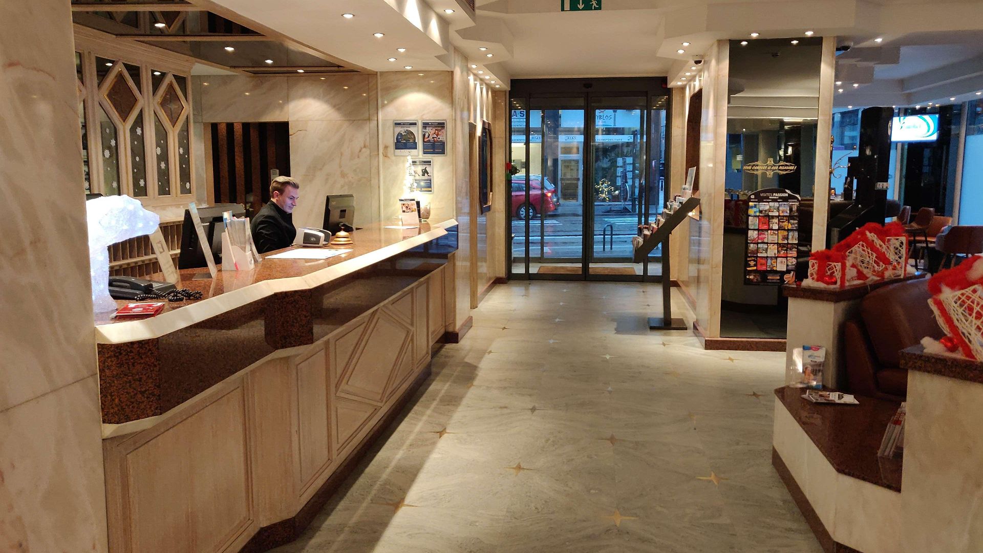 Western Royal Centre 3*