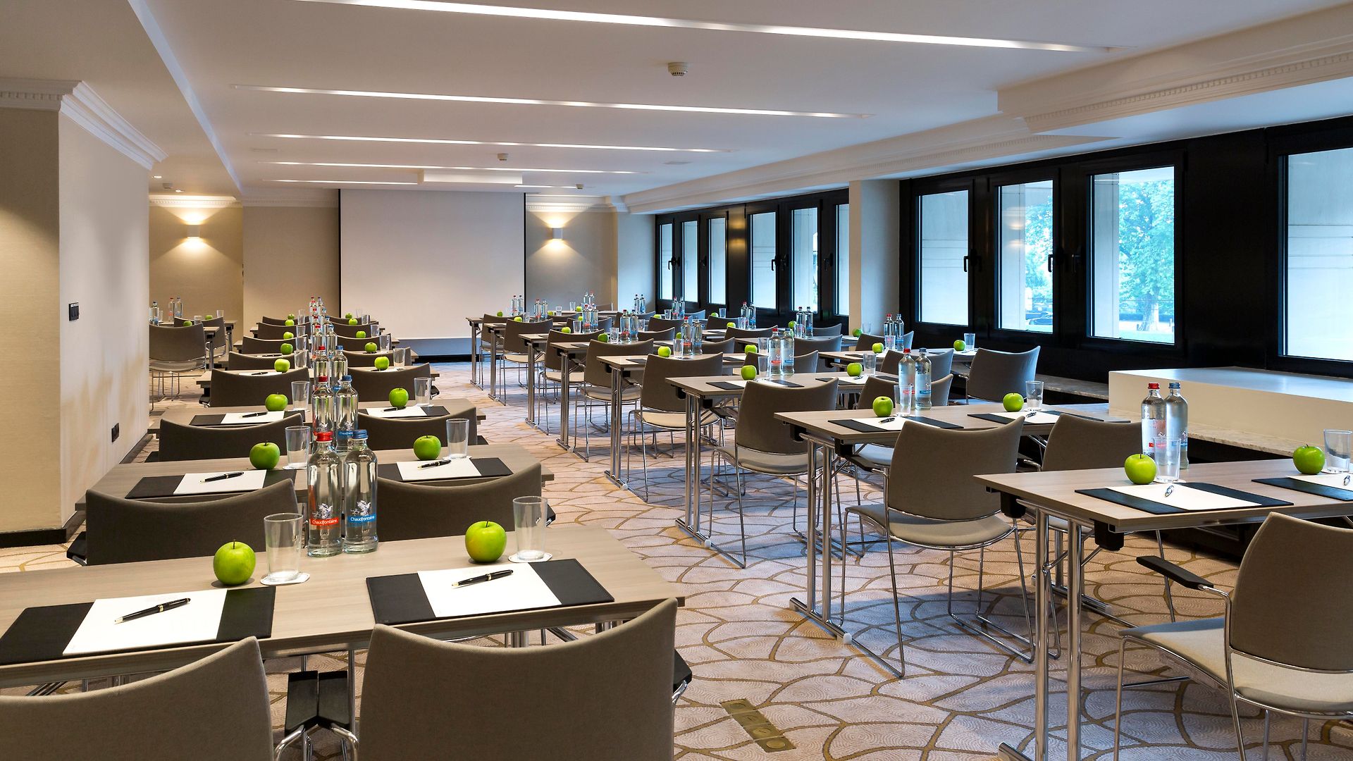 Hotel Barsey By Warwick 4*