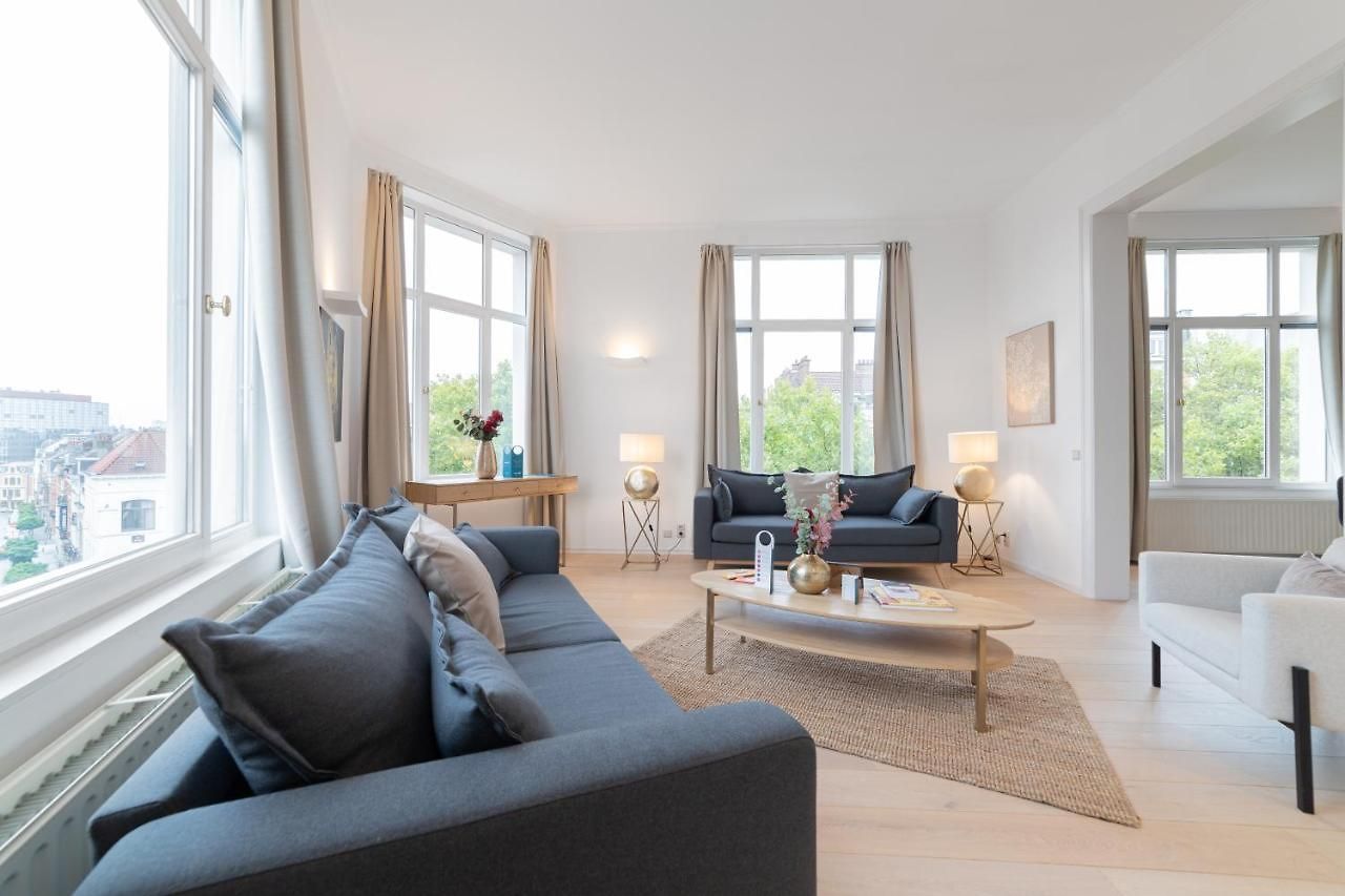 Sweett - Moliere Apartment