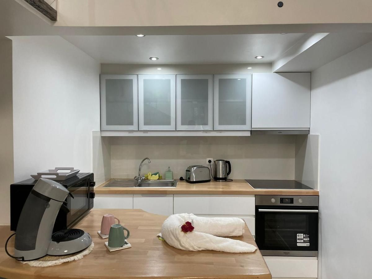 Duplex Situe A 2min De La Gare Du Nord *