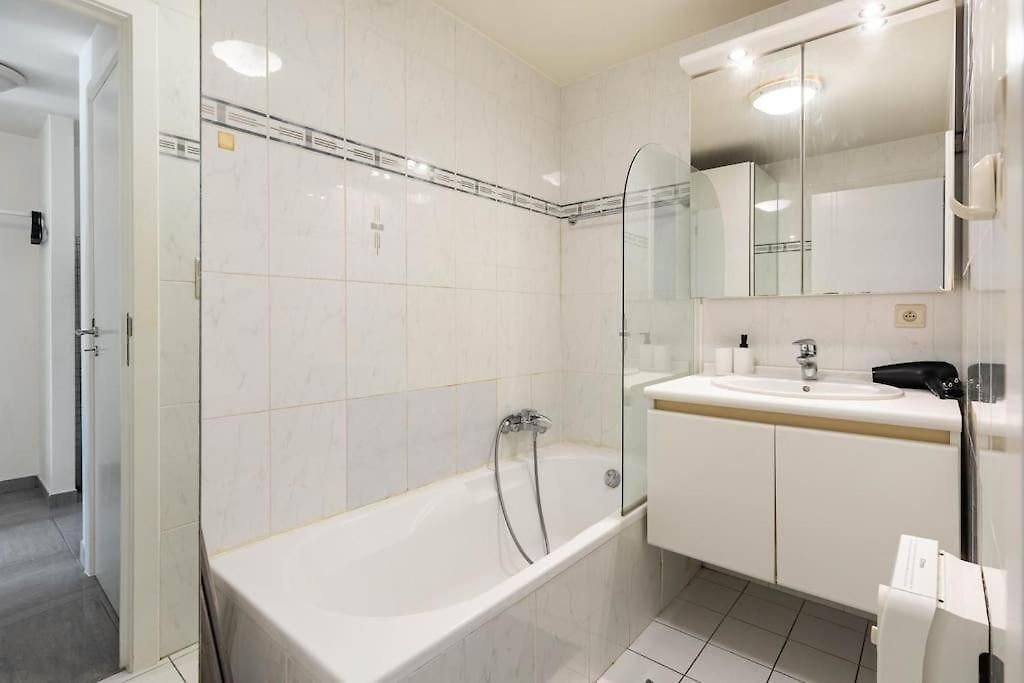 Appartement Beautiful 1br/1bar In E.u. District Brussel