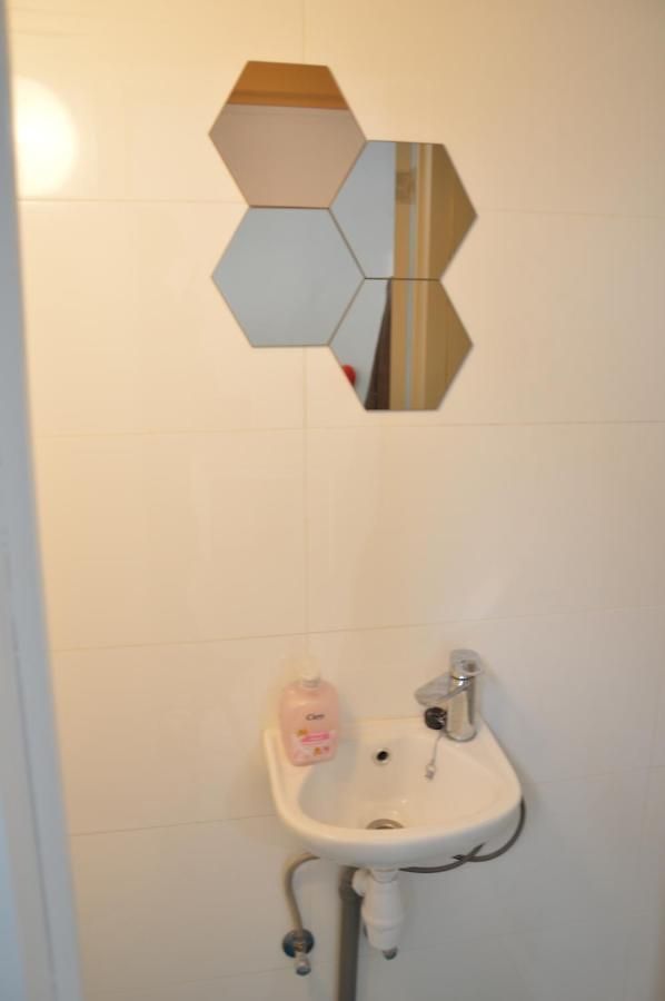 Awesome Studio In Marolles Brussels