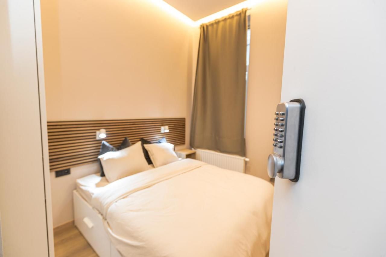 Golden Dove Luxury Aparts Apartment *