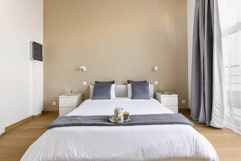 Bel Proche De Gare Du Midi, A Cote Du Centre Apartment *