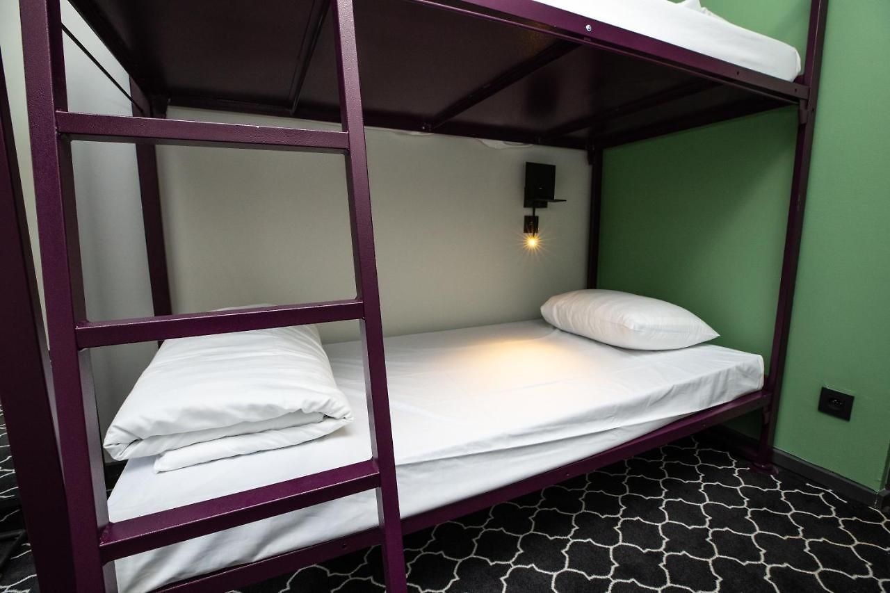 Safestay Grand Place 3*