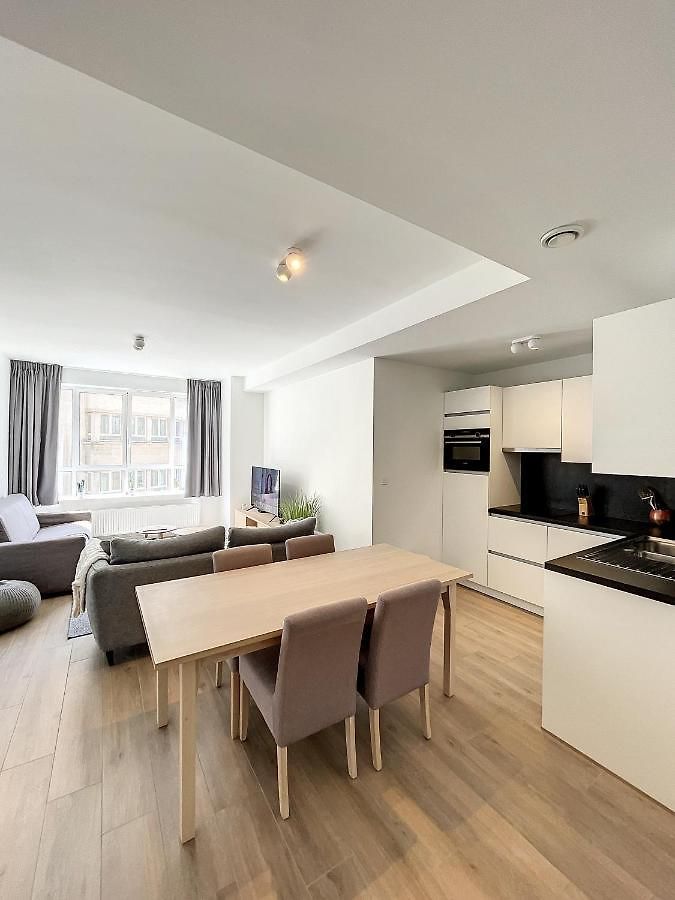 Cosy - Avenue Louise *