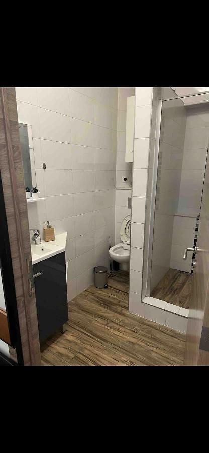 Appartement Sans Souci 1 *