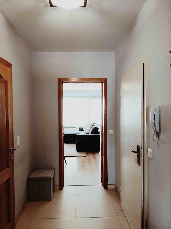 Cozy 2 Bedroom - Metro Montgomery * Brussels