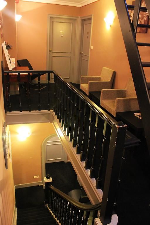 Story' 2* Brussel