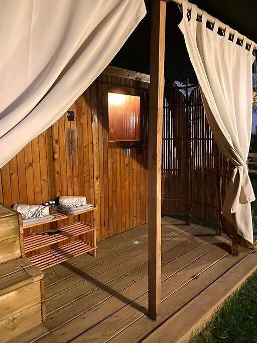 Superbe Avec Jardin, Sauna Et Jacuzzi Brussel