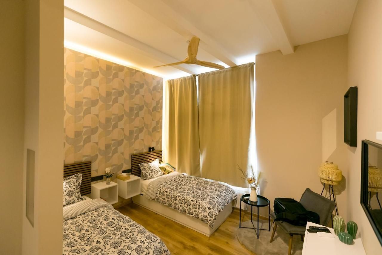 Golden Dove Luxury Aparts *
