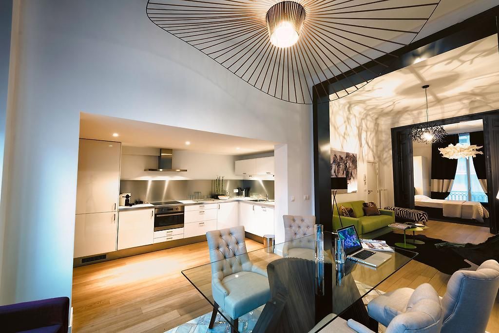 Aparthotel Charles - Louise Brussel
