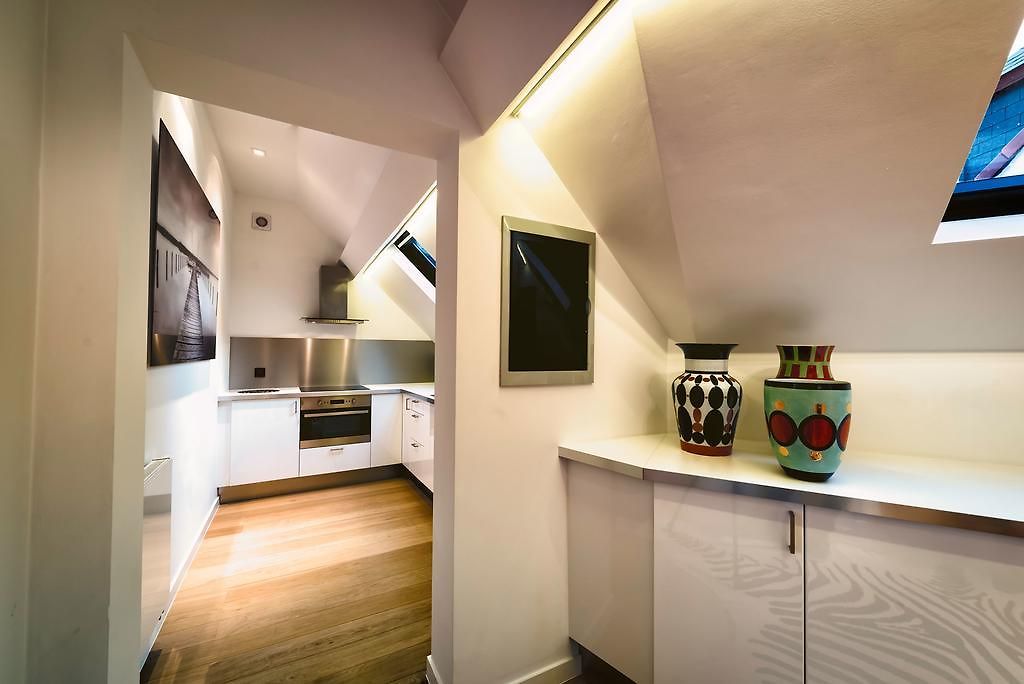 Charles - Ambiorix Aparthotel *