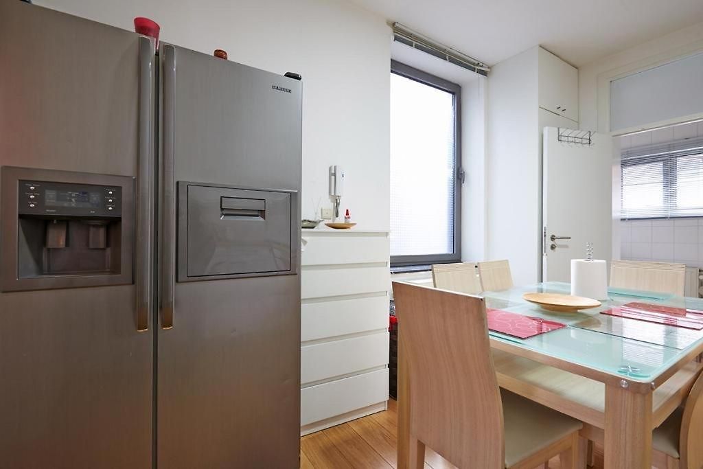Appartement Au Centre De Pret Du *