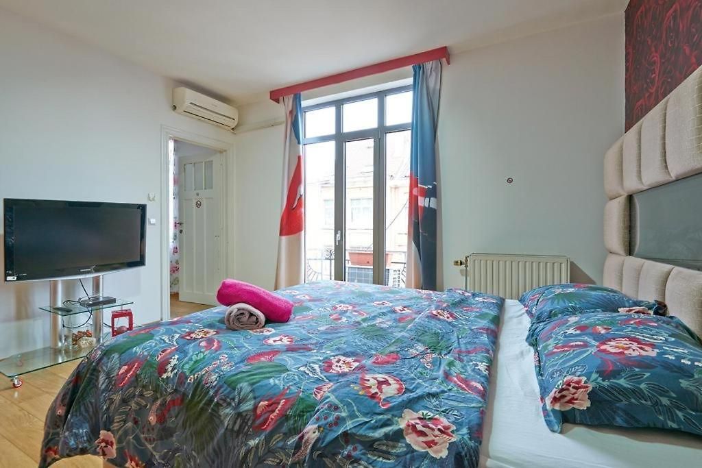 Appartement Au Centre De Pret Du *