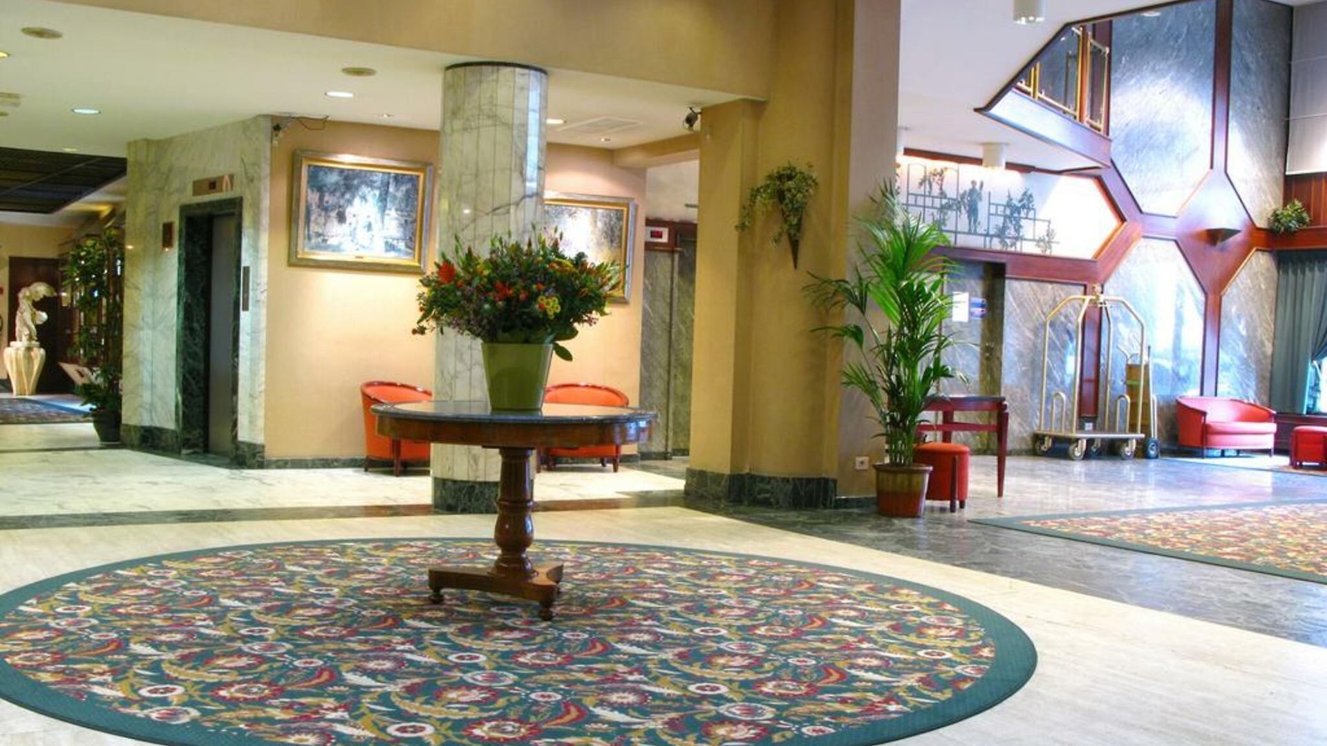 Bedford Hotel