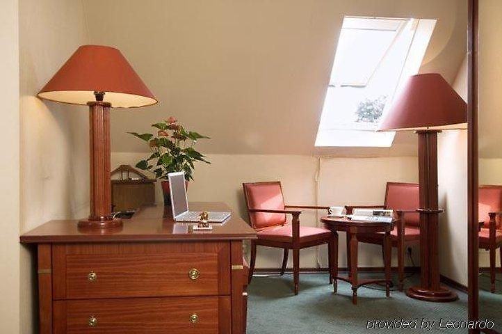 Hotel Zoom