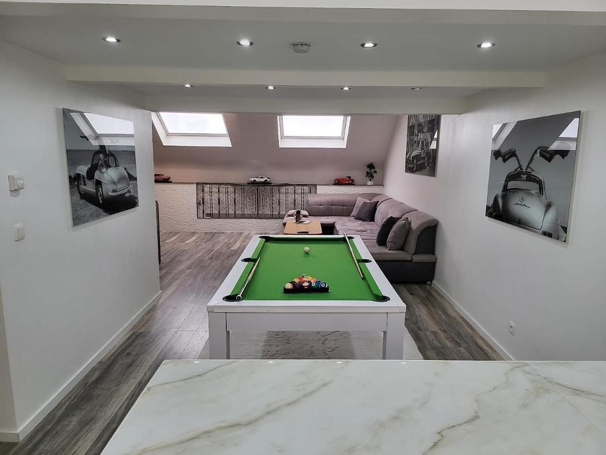 Duplex Elegant Situe A 1min De La Gare Du Nord *